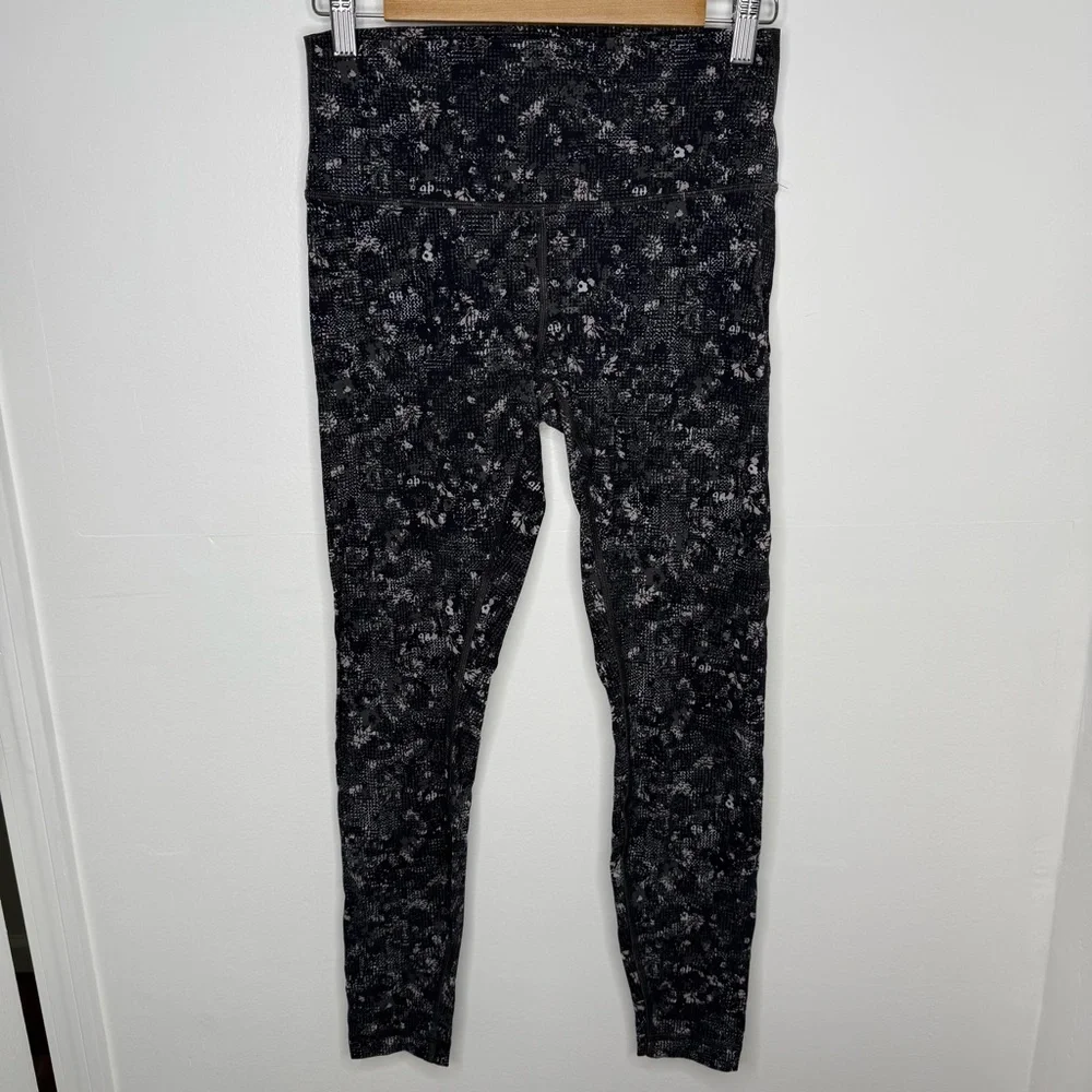 LULULEMON Equalized Multi Wunder Under High Rise Tights 28”